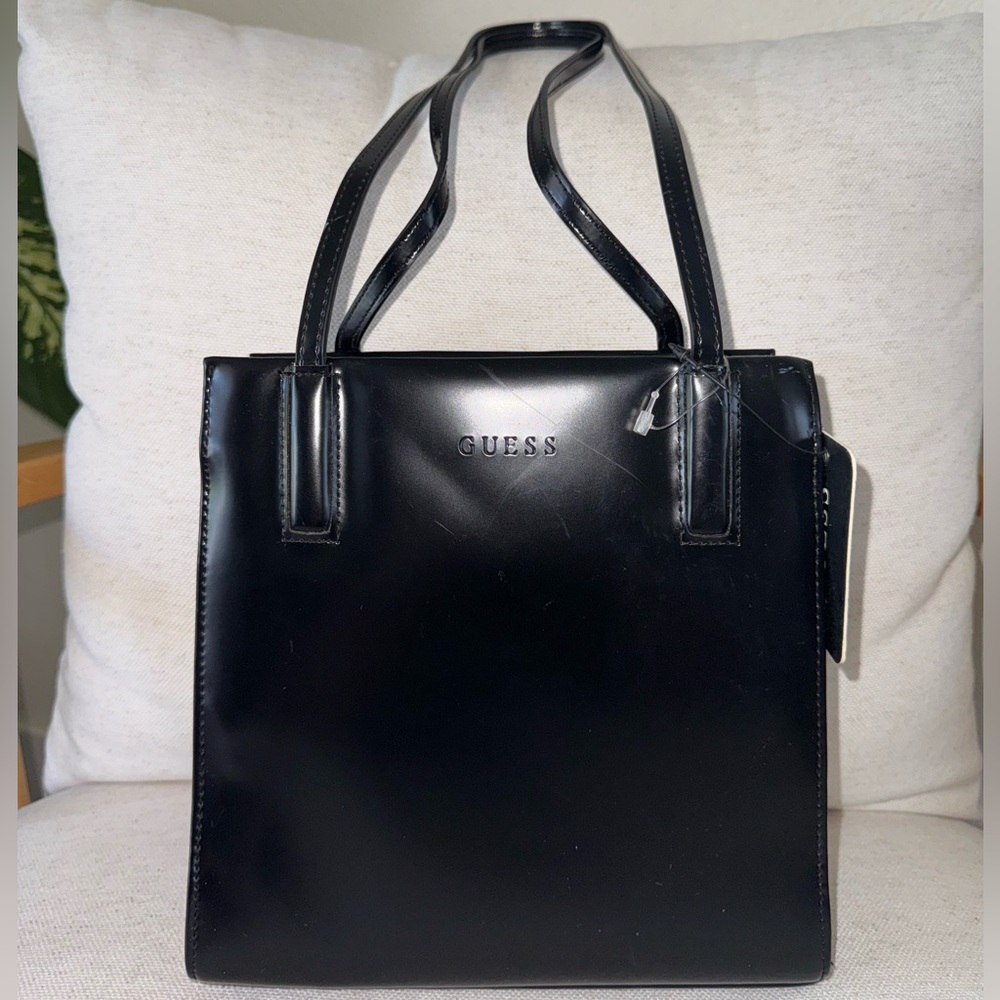 New Guess Black Patent Glossy Faux Leather Women’s Tote Shoulder Bag Purse NWT